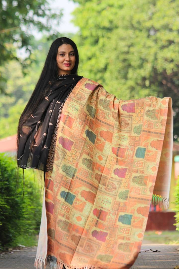 Elegant Digital Print Woolen Shawl-S014